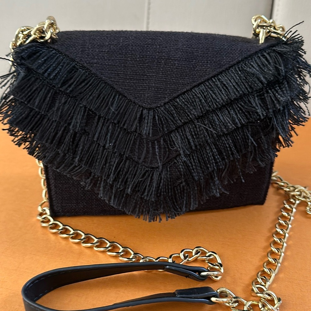 Cynthia Rowley Felix Linen Fringe Crossbody Pursue.